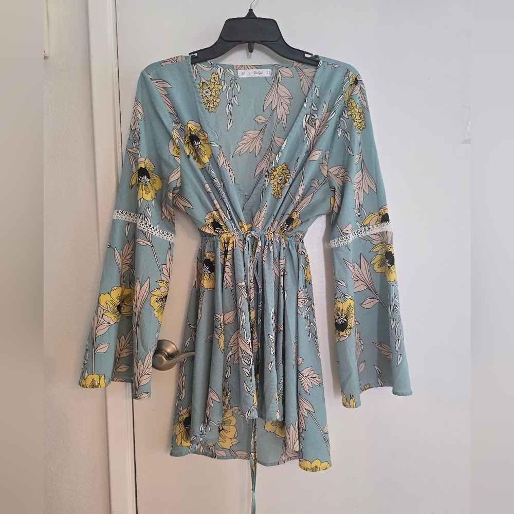Rosegal TEAL Blouse with Yellow Floral Design
